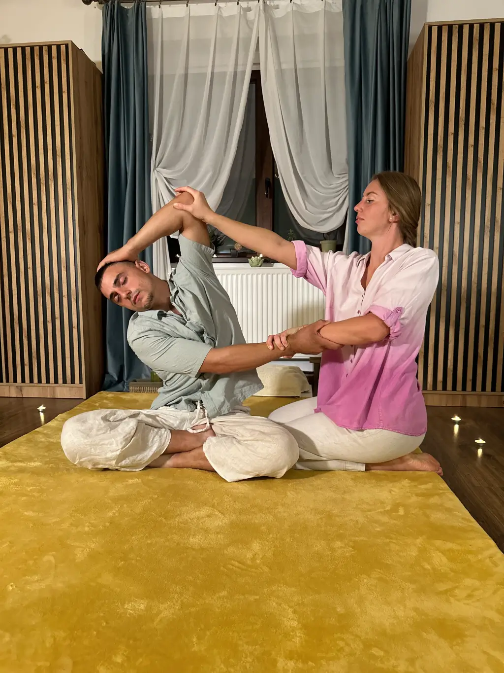 masaj-thai-yoga-cluj